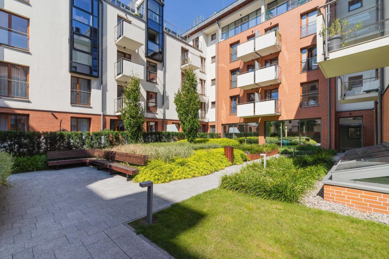 Apartments Harmonica Trynitarska By Noclegi Renters Cracovia Esterno foto