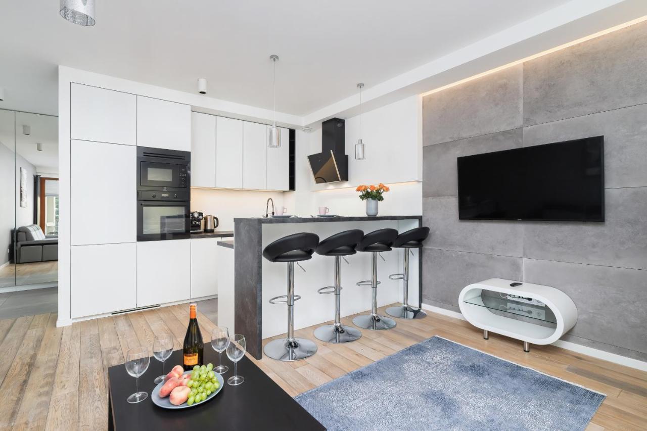Apartments Harmonica Trynitarska By Noclegi Renters Cracovia Esterno foto
