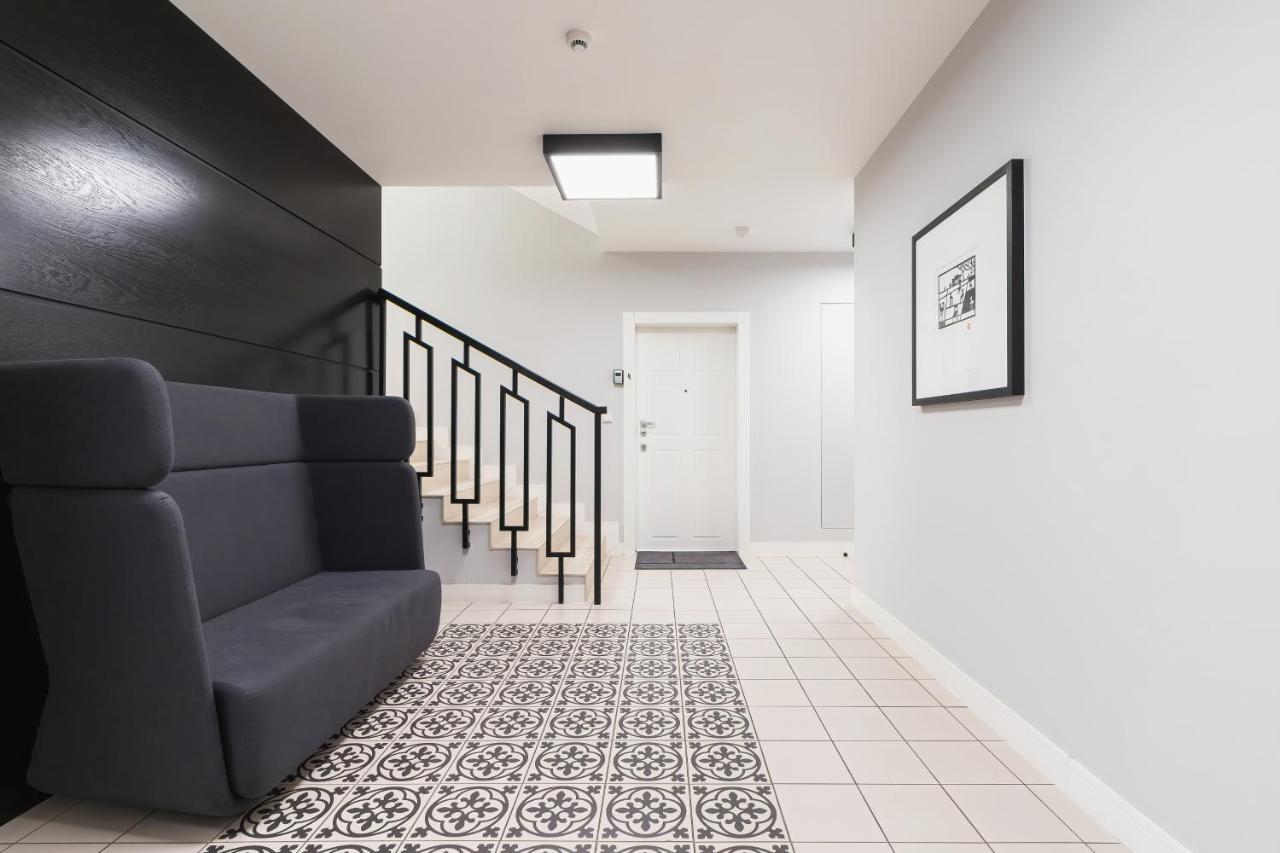Apartments Harmonica Trynitarska By Noclegi Renters Cracovia Esterno foto