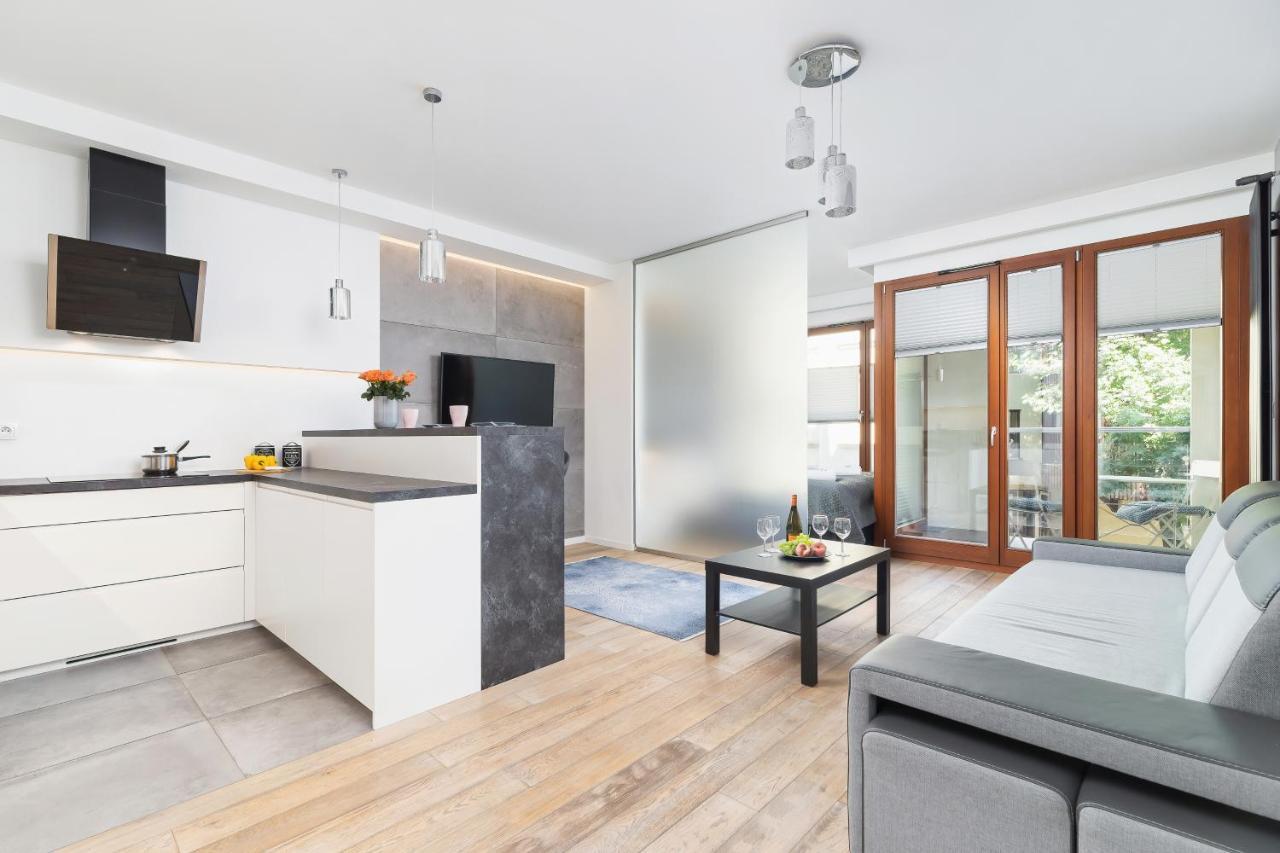 Apartments Harmonica Trynitarska By Noclegi Renters Cracovia Esterno foto
