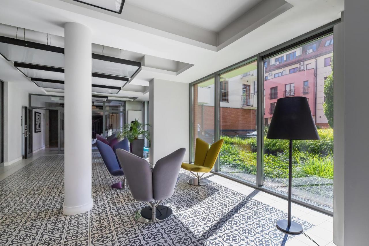 Apartments Harmonica Trynitarska By Noclegi Renters Cracovia Esterno foto