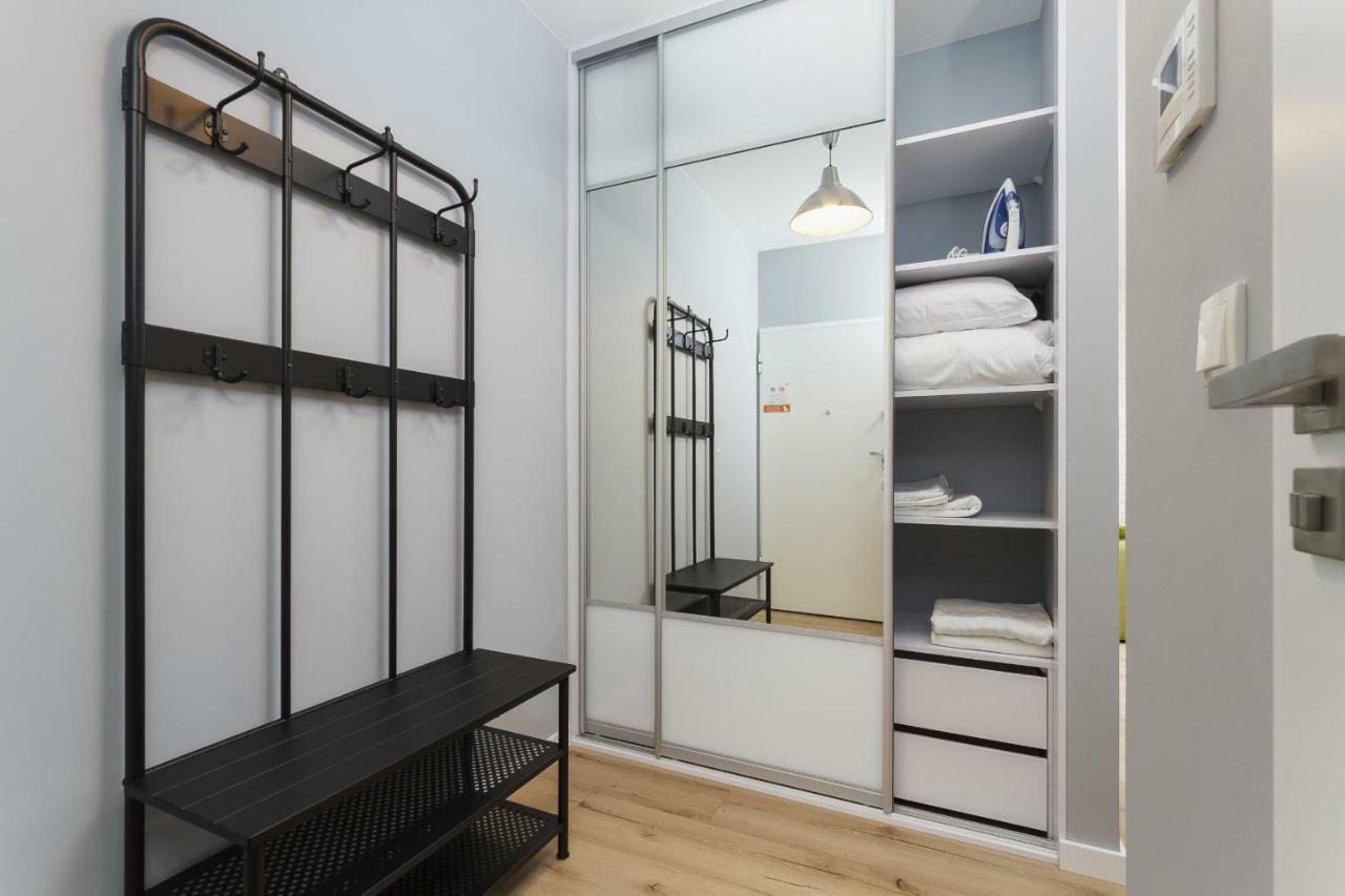 Apartments Harmonica Trynitarska By Noclegi Renters Cracovia Esterno foto