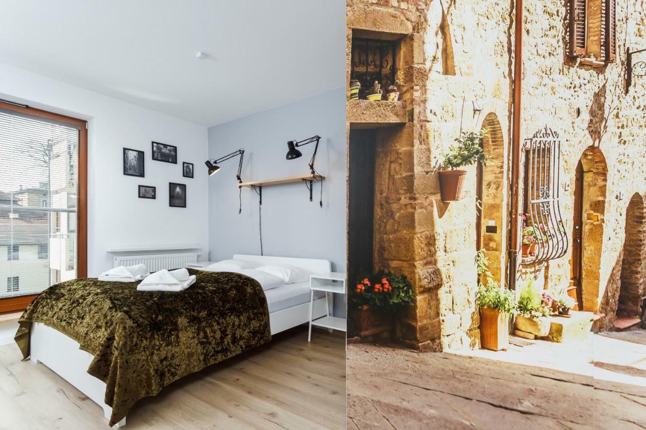 Apartments Harmonica Trynitarska By Noclegi Renters Cracovia Esterno foto