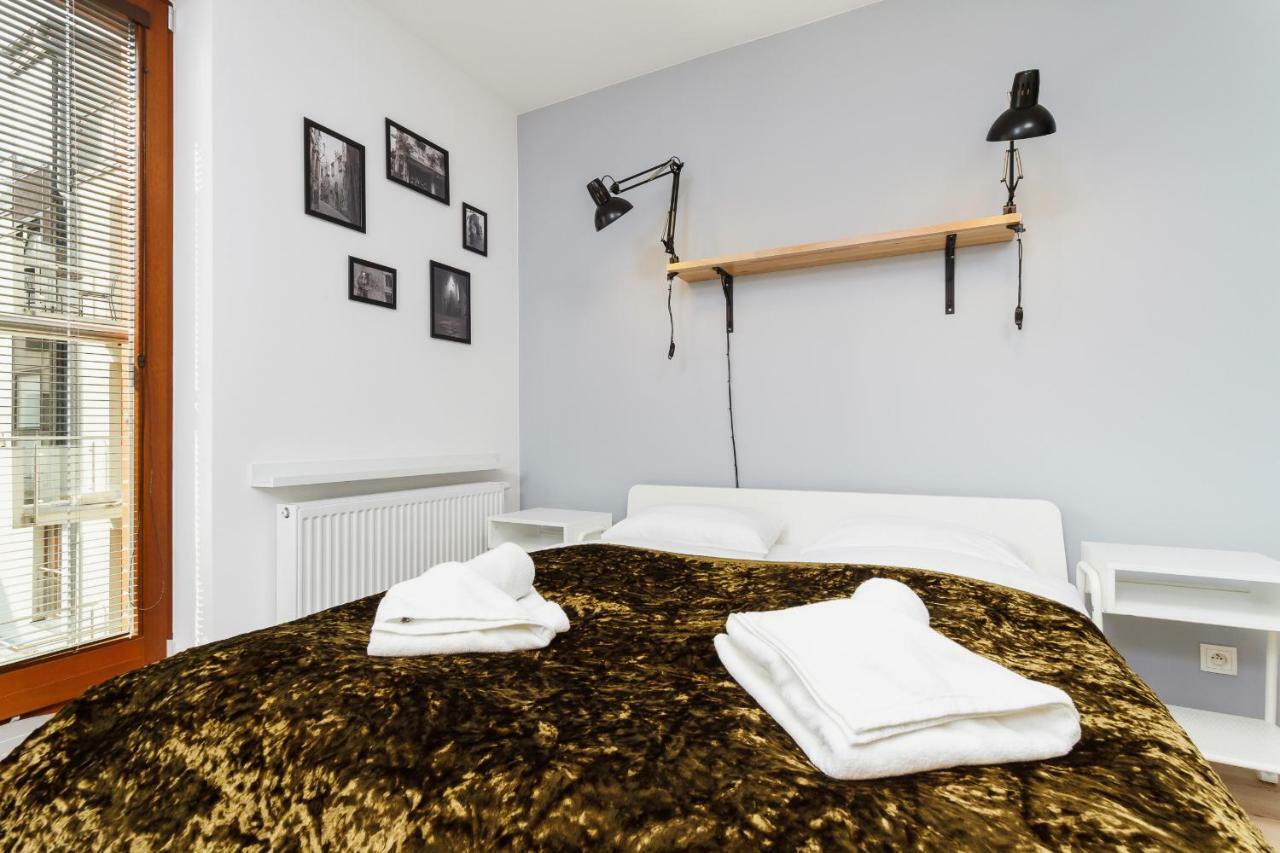 Apartments Harmonica Trynitarska By Noclegi Renters Cracovia Esterno foto