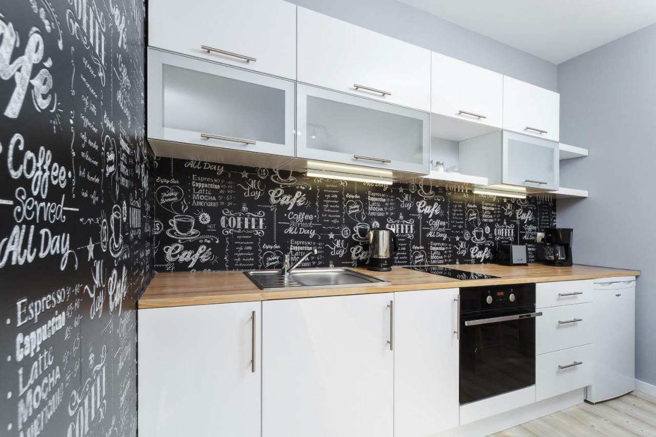 Apartments Harmonica Trynitarska By Noclegi Renters Cracovia Esterno foto